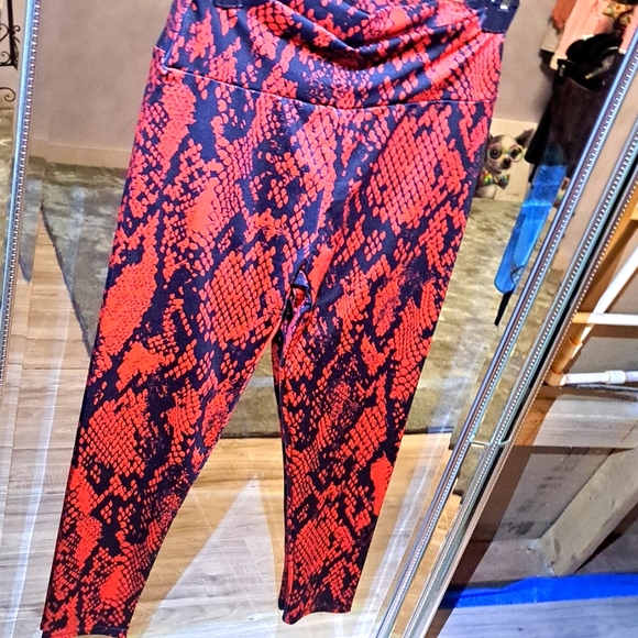 Snakeskin Print Sexy Fashion Leather Pants leggings
